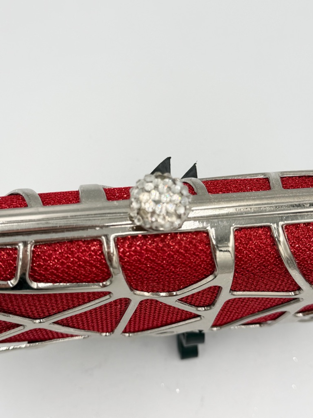 Red Geometric Metal Frame Evening Clutch - Picture 3 of 6